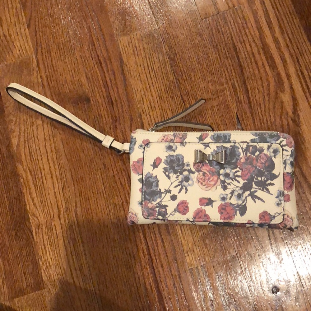 Floral Wristlet